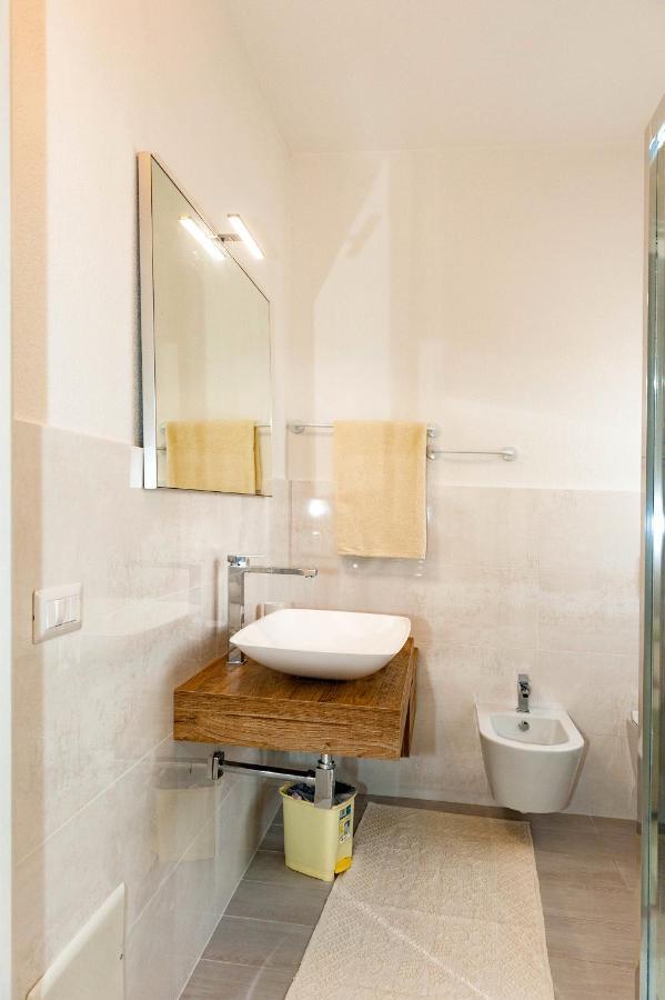 Lu Lioni Rooms San Teodoro  Eksteriør billede