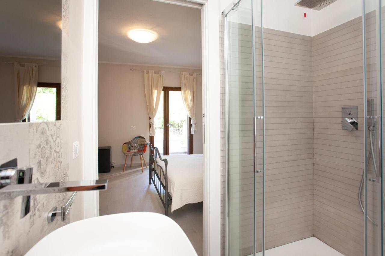 Lu Lioni Rooms San Teodoro  Eksteriør billede