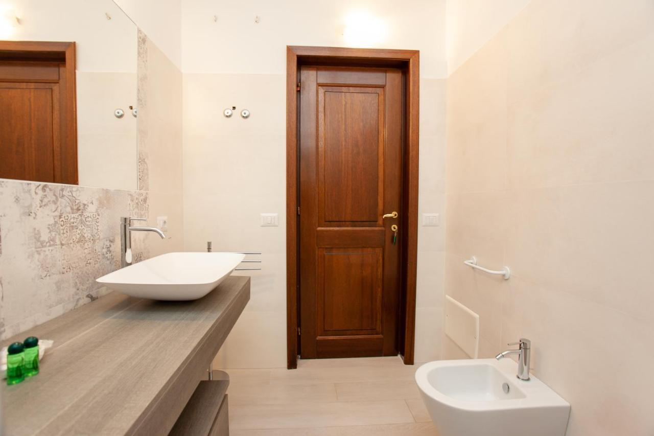 Lu Lioni Rooms San Teodoro  Eksteriør billede